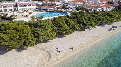 Top 5 Cele Mai Bune Hoteluri Situate Pe Plajă Din Tucepi Makarska